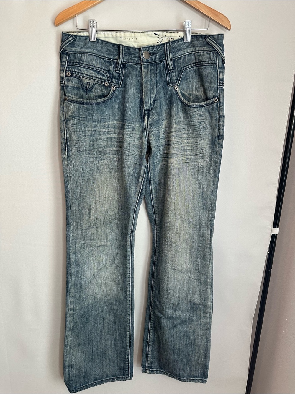 Marc Ecko Cut H Sew Bootcut Mens Size 32/32 Faded Blue Straight-Leg Jeans